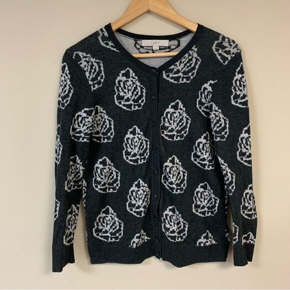 LOFT Ann Taylor Cardigan Women’s Medium Sweater Gray Floral Summer Lightweight - Picture 1 of 6